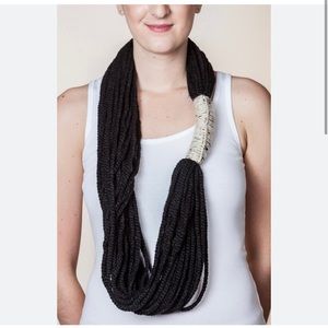 Aria 100% alpaca Bora charcoal grey string yarn scarf H11